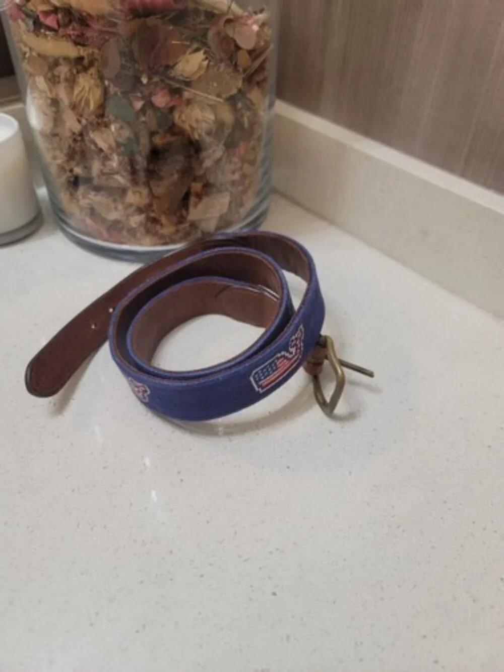 Vineyard Vines American Whale Needlepoint Belt Navy by Smathers & Branson 36 Sz
